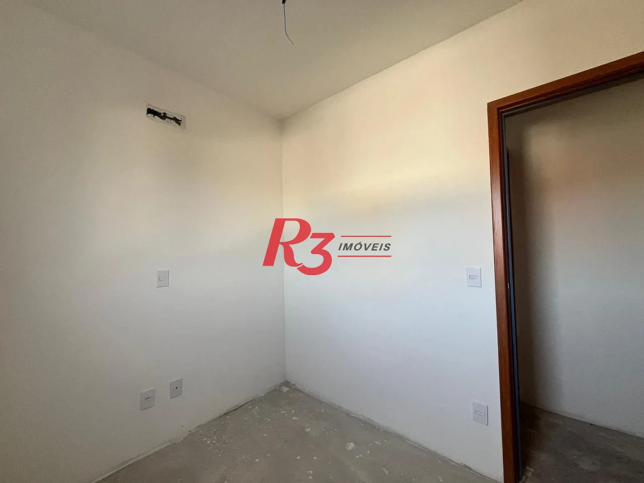 Apartamento com 2 dormitórios à venda, 41 m² por R$ 350.000,00 - Estuário - Santos/SP