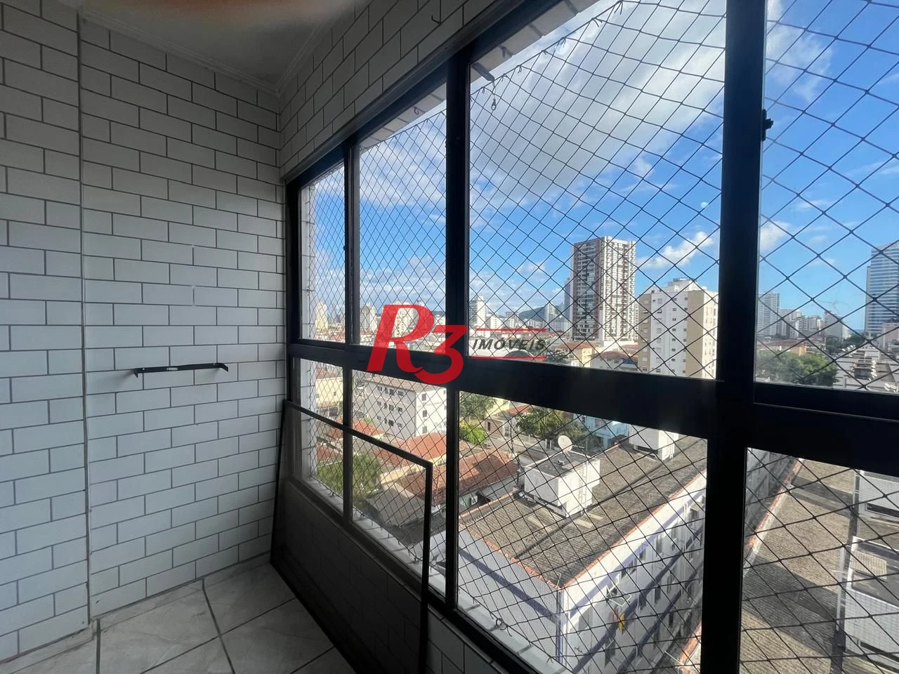 Apartamento com 2 dormitórios à venda, 100 m² por R$ 410.000,00 - Ponta da Praia - Santos/SP