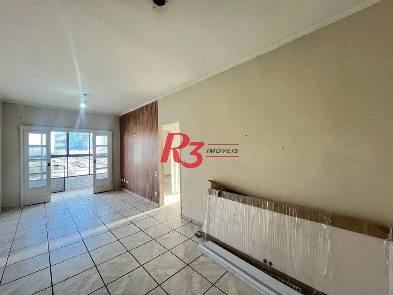 Apartamento com 2 dormitórios à venda, 100 m² por R$ 410.000,00 - Ponta da Praia - Santos/SP