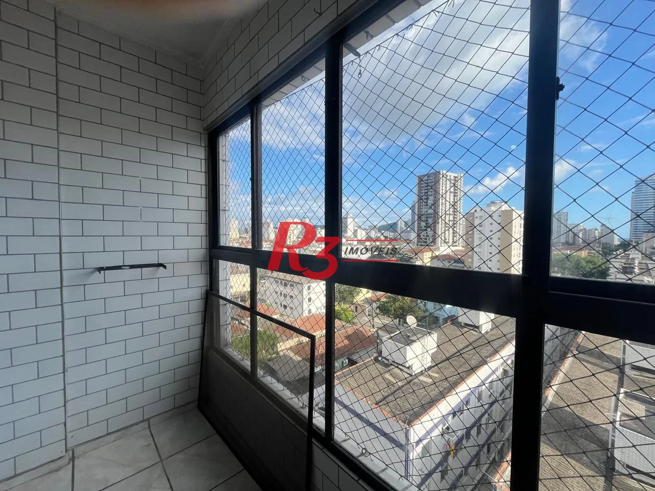 Apartamento com 2 dormitórios à venda, 100 m² por R$ 410.000,00 - Ponta da Praia - Santos/SP