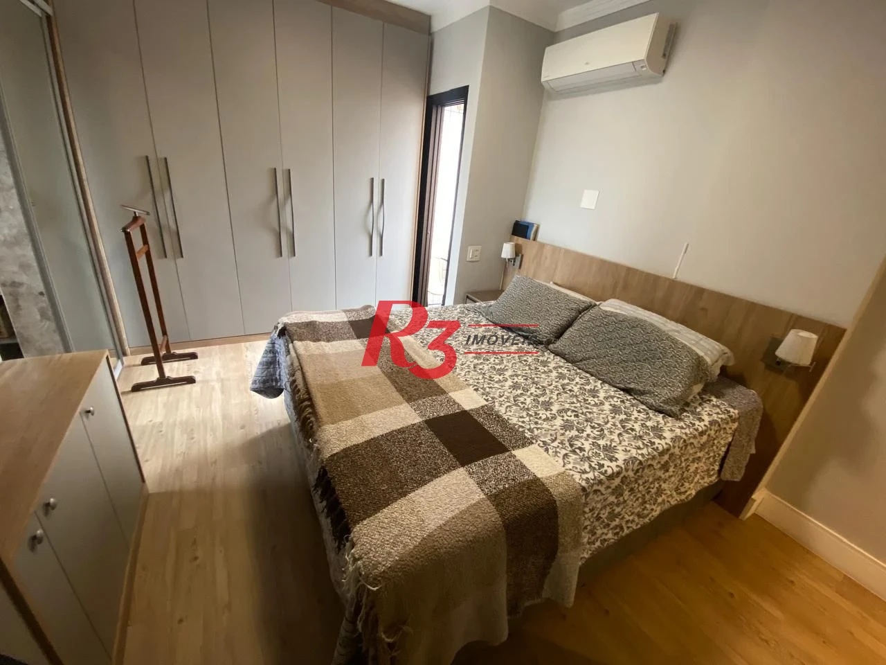 Apartamento à venda, 134 m² por R$ 910.000,00 - Pompéia - Santos/SP