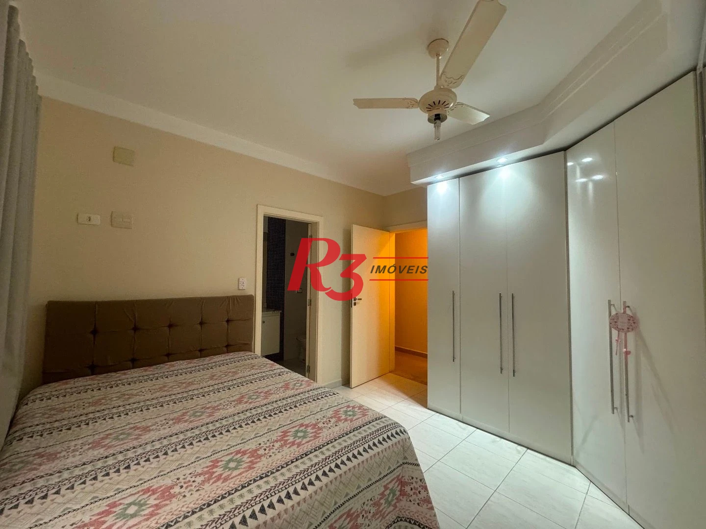 Casa com 4 dormitórios à venda, 170 m² por R$ 1.395.000,00 - Campo Grande - Santos/SP