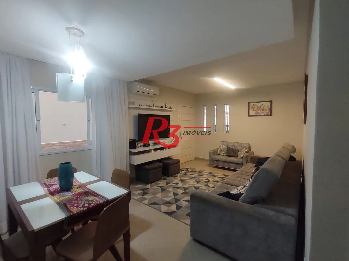 Casa com 4 dormitórios à venda, 170 m² por R$ 1.395.000,00 - Campo Grande - Santos/SP
