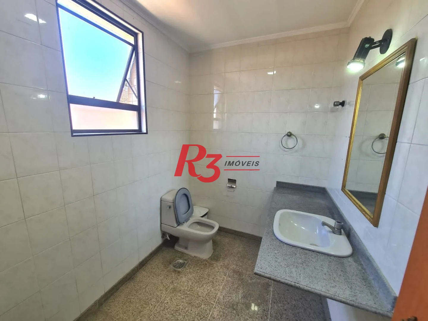 Apartamento com 3 dormitórios à venda, 154 m² por R$ 1.240.000,00 - Ponta da Praia - Santos/SP