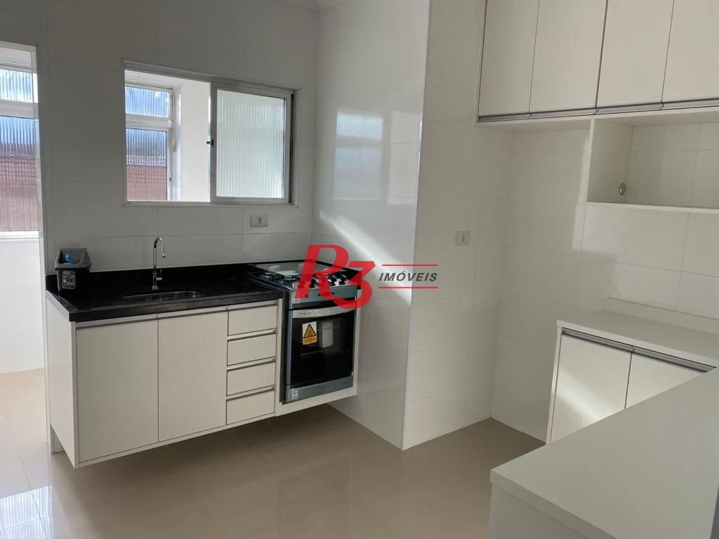 Apartamento de 67m2 todo reformado com 2 vagas de garagem!