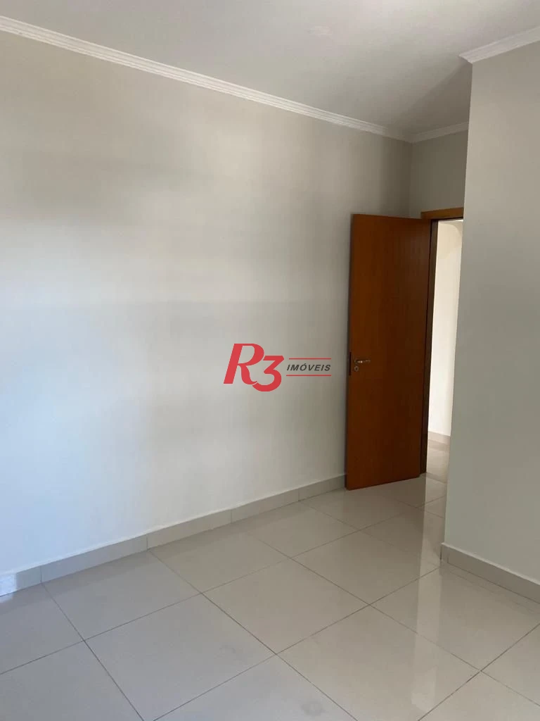 Apartamento de 67m2 todo reformado com 2 vagas de garagem!