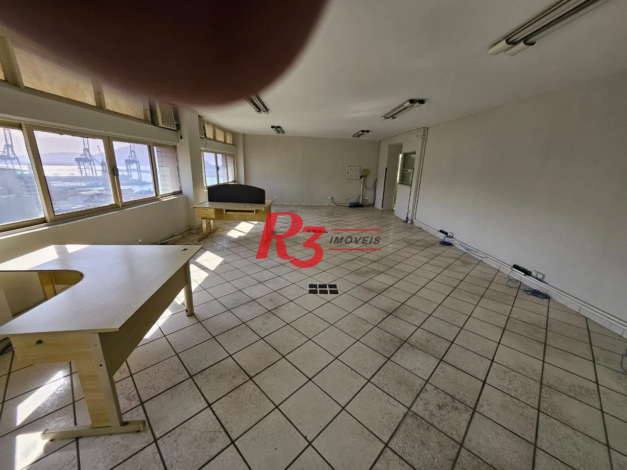 Sala para alugar, 110 m² - Centro - Santos/SP