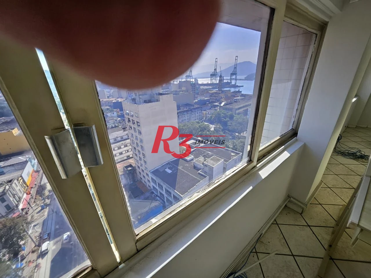 Sala para alugar, 110 m² - Centro - Santos/SP