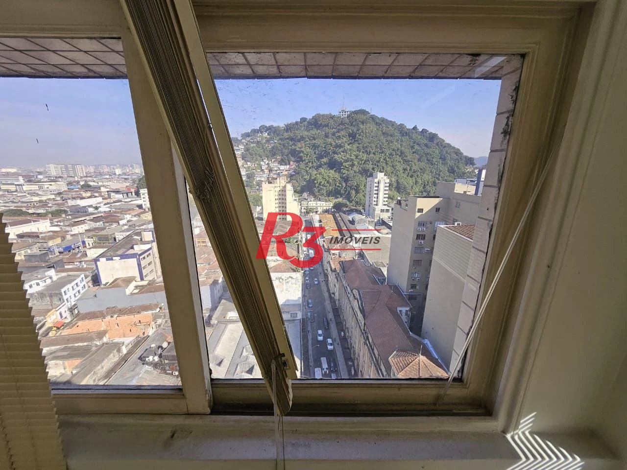 Sala para alugar, 110 m² - Centro - Santos/SP