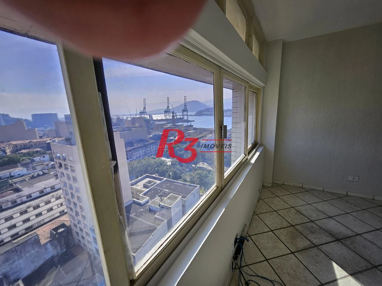 Sala para alugar, 110 m² - Centro - Santos/SP