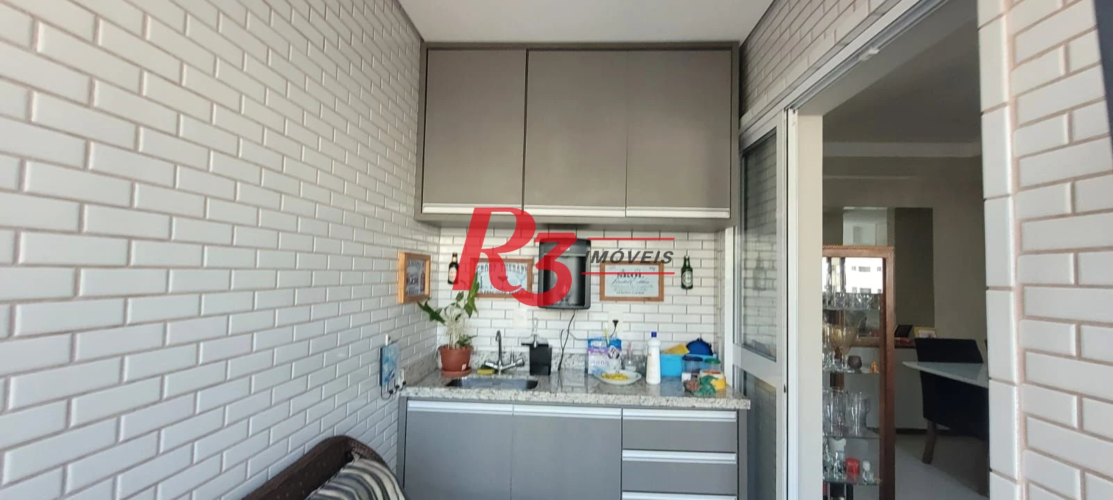 Apartamento com 2 dormitórios à venda, 69 m² por R$ 960.000,00 - Boqueirão - Santos/SP