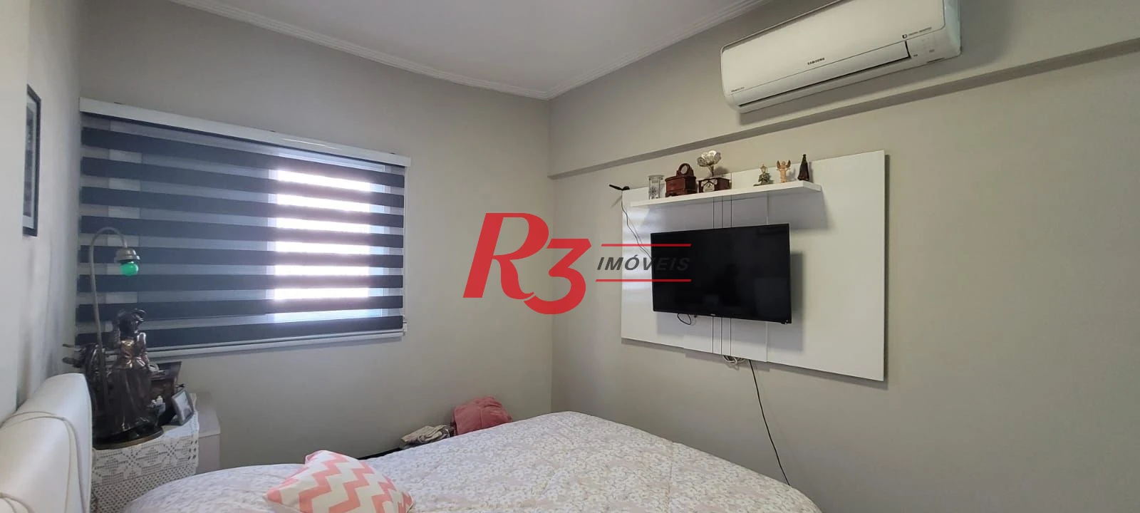 Apartamento com 2 dormitórios à venda, 69 m² por R$ 960.000,00 - Boqueirão - Santos/SP