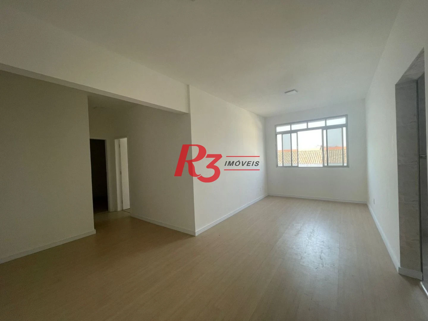 Apartamento com 2 dormitórios à venda, 76 m² por R$ 350.000,00 - Estuário - Santos/SP