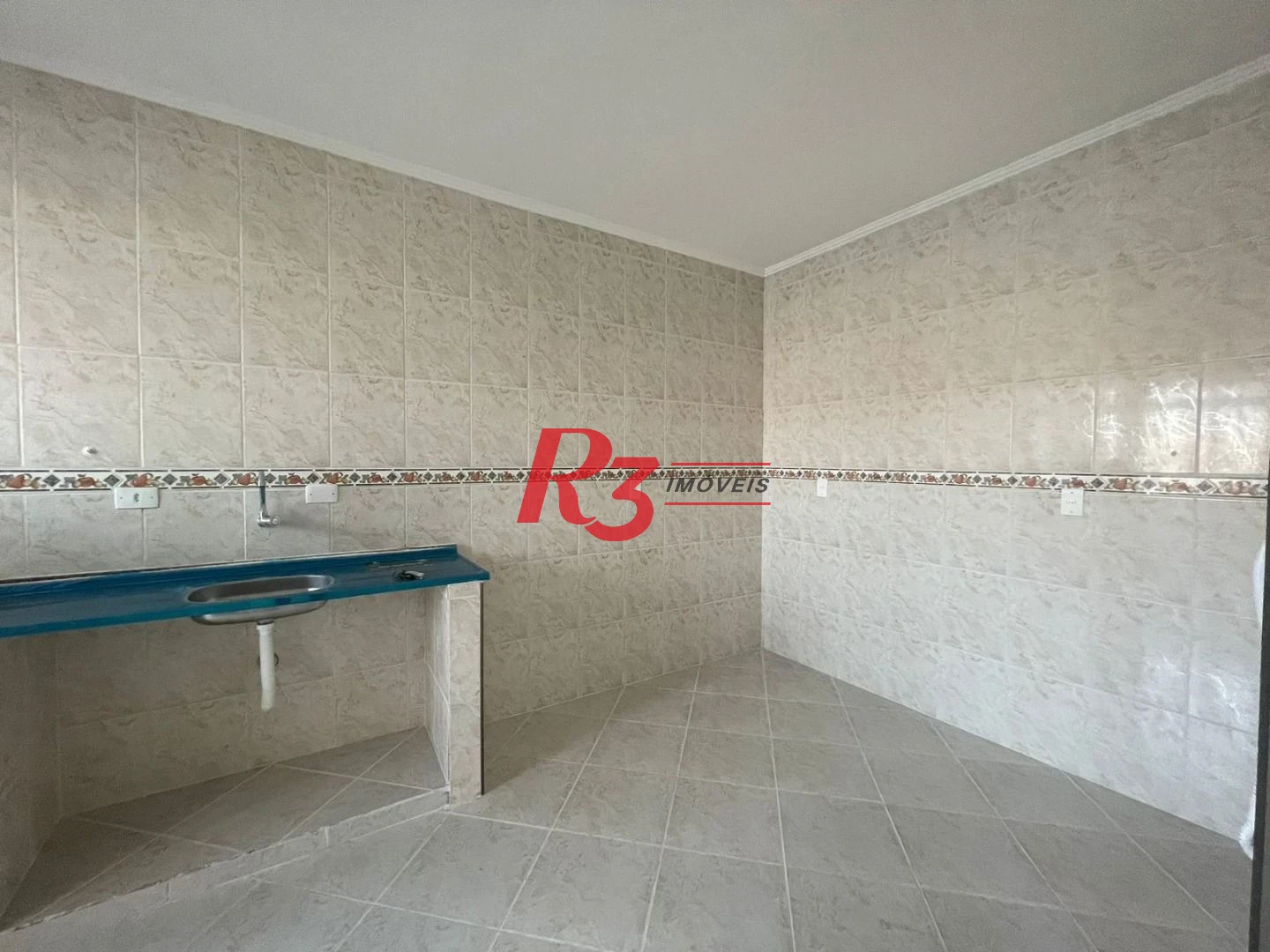 Apartamento com 2 dormitórios à venda, 76 m² por R$ 350.000,00 - Estuário - Santos/SP