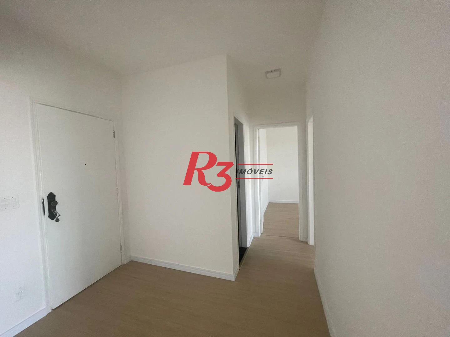 Apartamento com 2 dormitórios à venda, 76 m² por R$ 350.000,00 - Estuário - Santos/SP