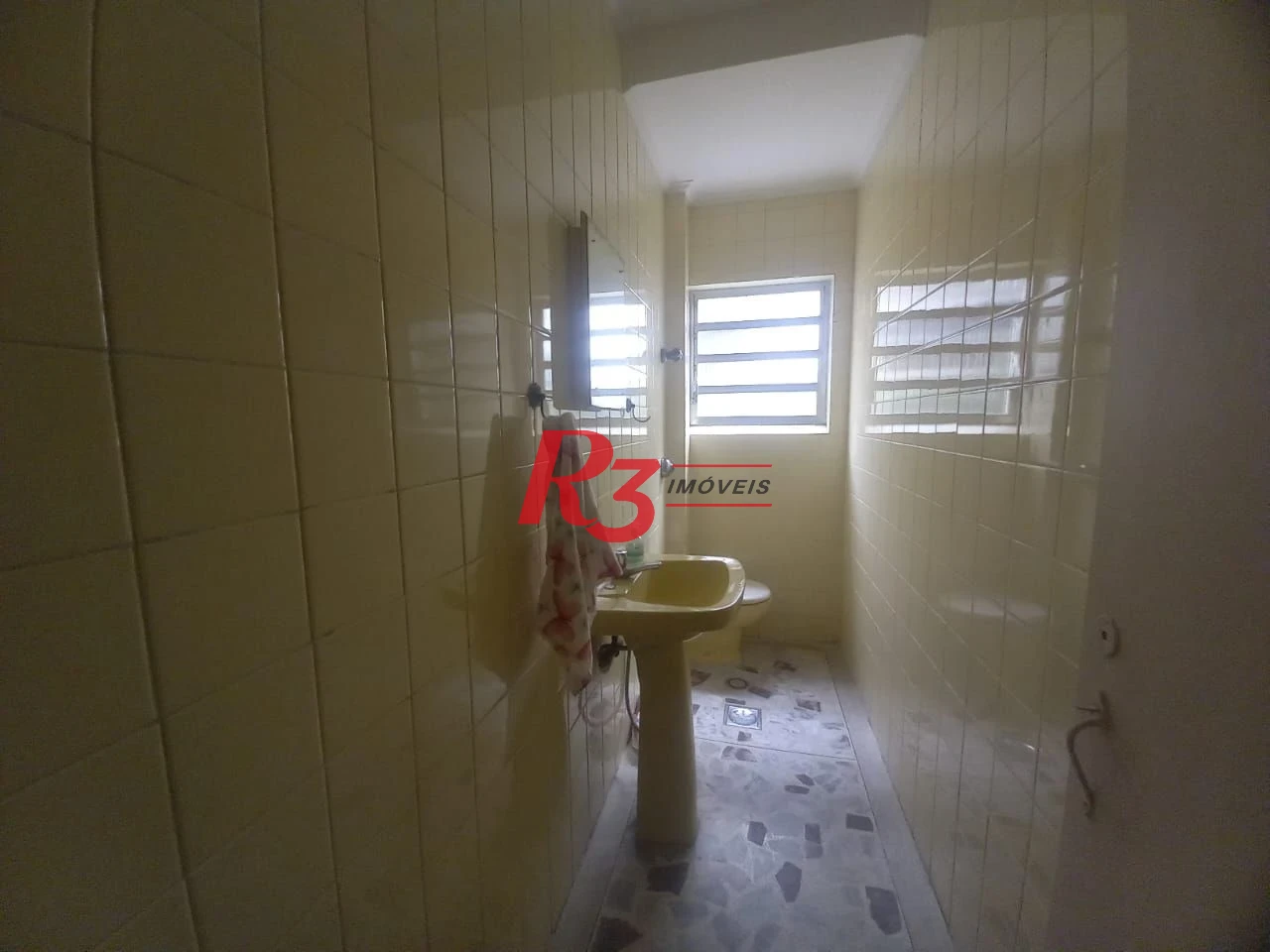 Sobrado para alugar, 227 m² por R$ 12.000,00/mês - Boqueirão - Santos/SP