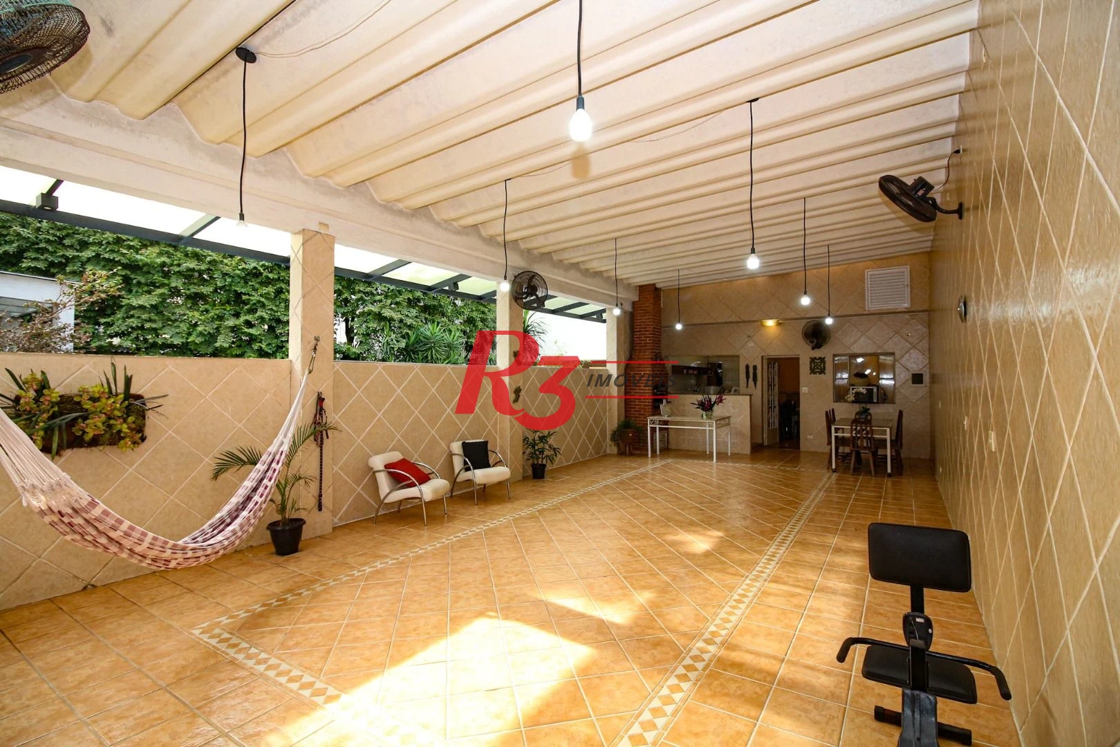 Casa à venda, 350 m² por R$ 1.580.000,00 - Vila Belmiro - Santos/SP