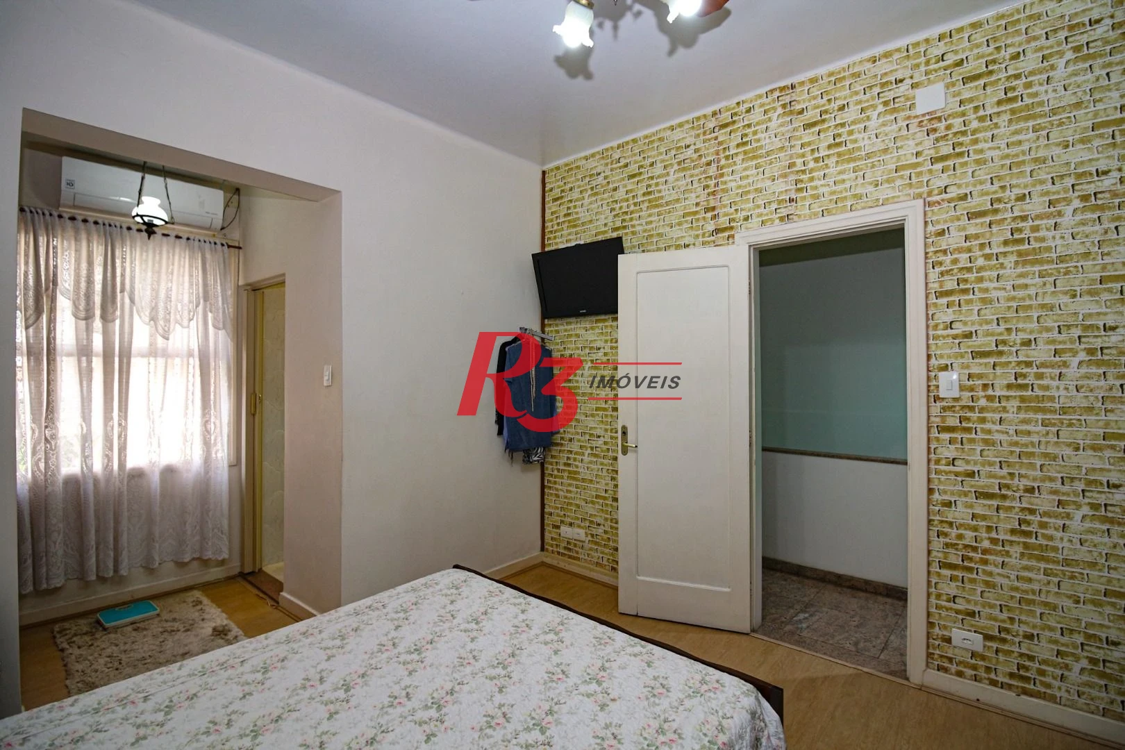 Casa à venda, 350 m² por R$ 1.580.000,00 - Vila Belmiro - Santos/SP