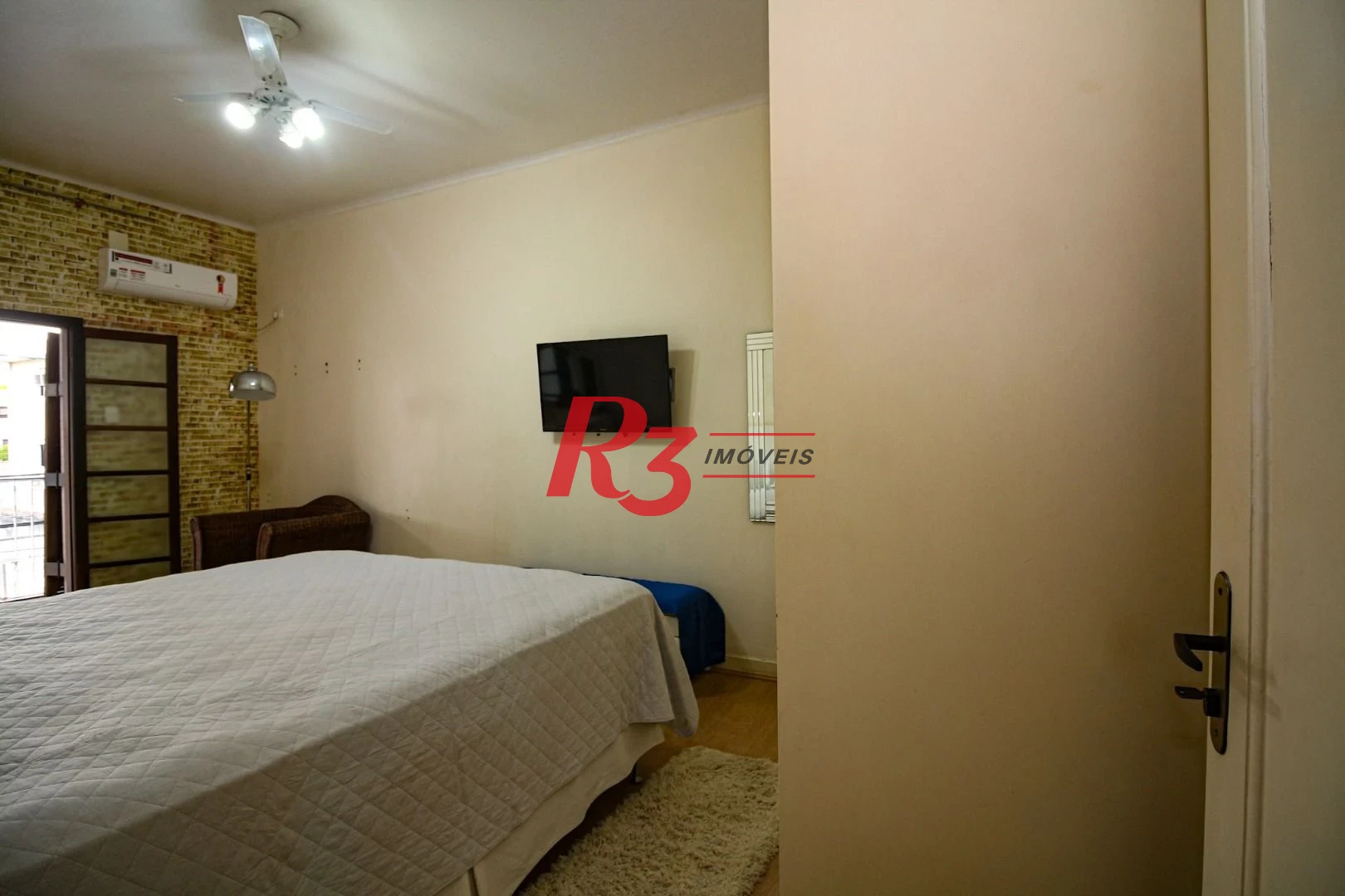 Casa à venda, 350 m² por R$ 1.580.000,00 - Vila Belmiro - Santos/SP