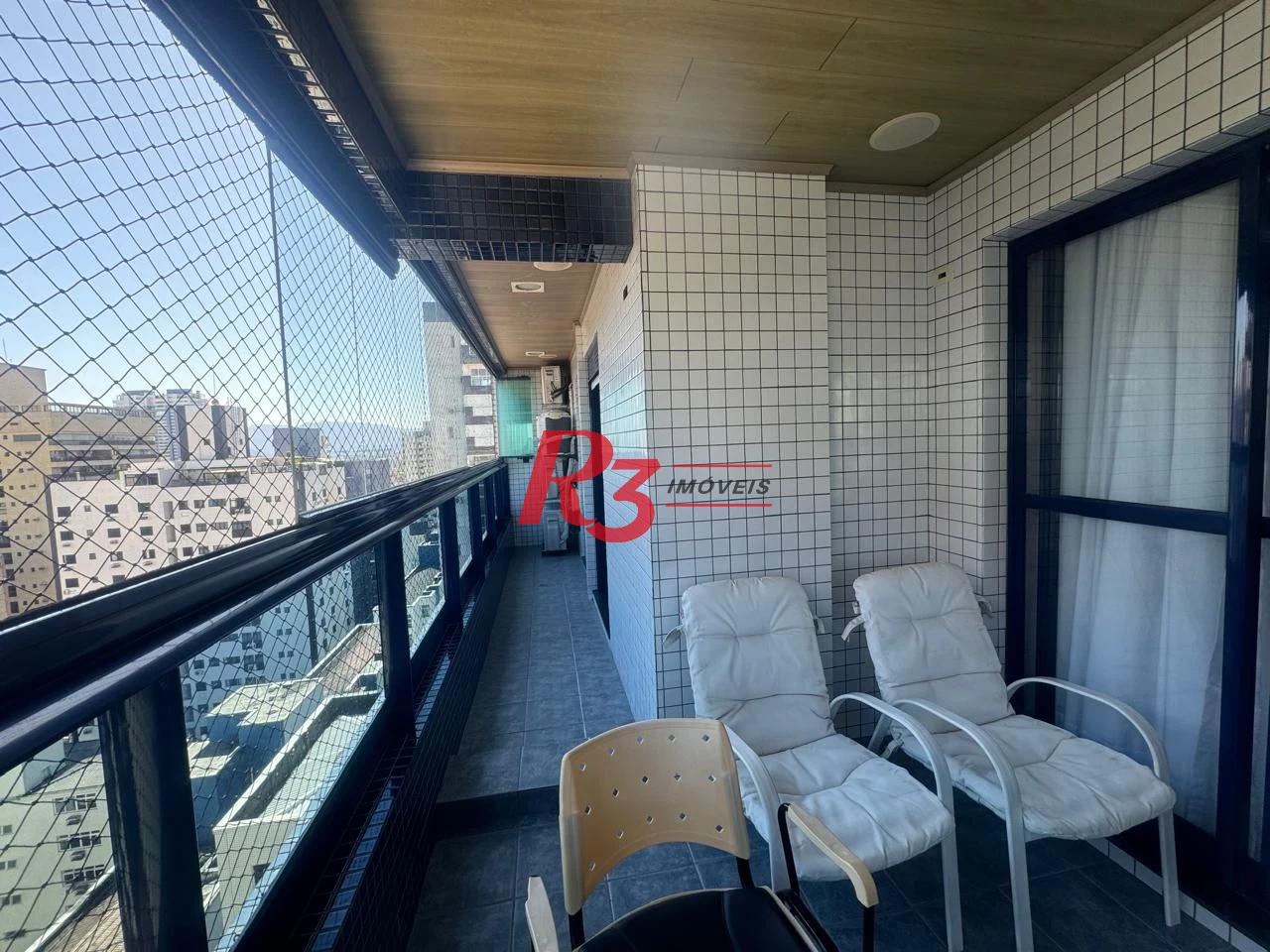 Apartamento com 3 dormitórios à venda, 160 m² por R$ 1.200.000,00 - Ponta da Praia - Santos/SP