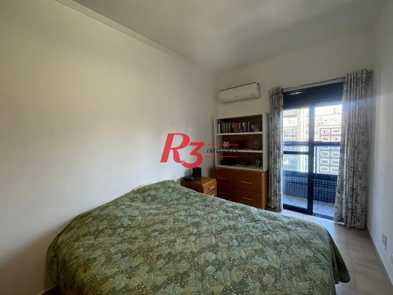 Apartamento com 3 dormitórios à venda, 160 m² por R$ 1.200.000,00 - Ponta da Praia - Santos/SP
