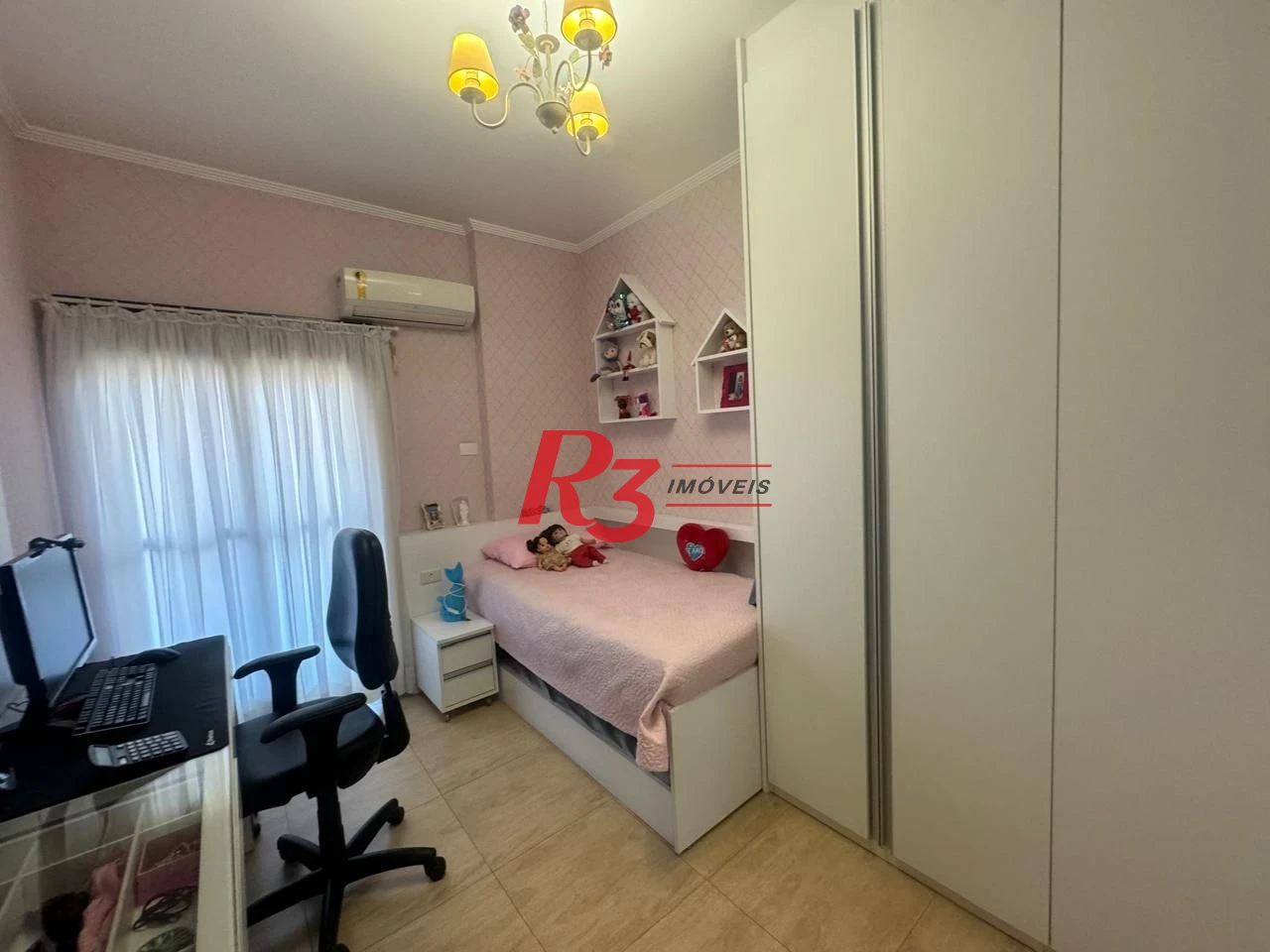 Apartamento com 3 dormitórios à venda, 160 m² por R$ 1.200.000,00 - Ponta da Praia - Santos/SP