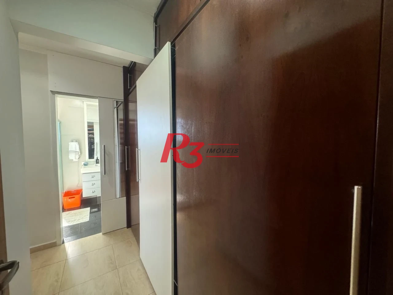 Apartamento com 3 dormitórios à venda, 160 m² por R$ 1.200.000,00 - Ponta da Praia - Santos/SP