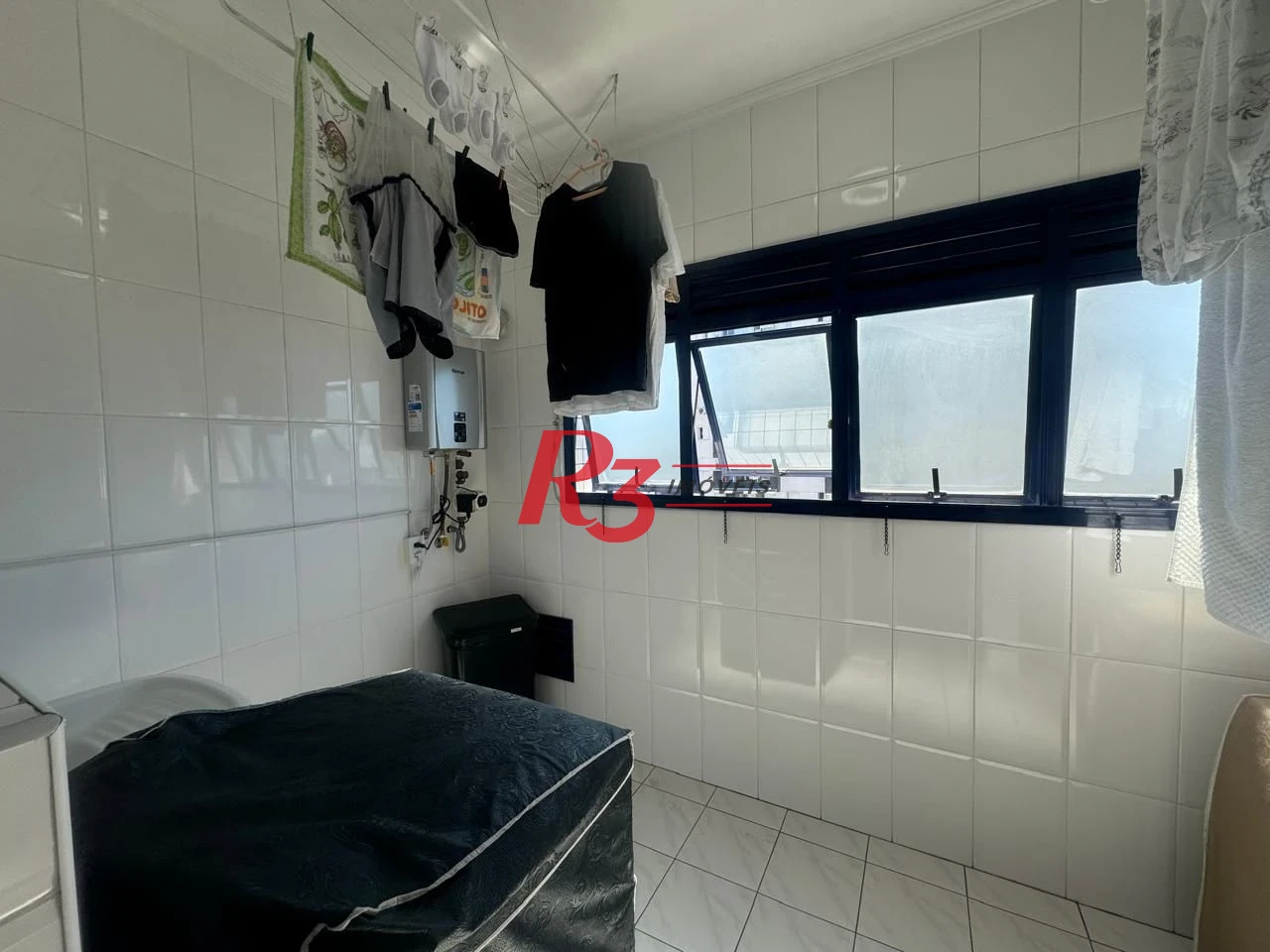 Apartamento com 3 dormitórios à venda, 160 m² por R$ 1.200.000,00 - Ponta da Praia - Santos/SP