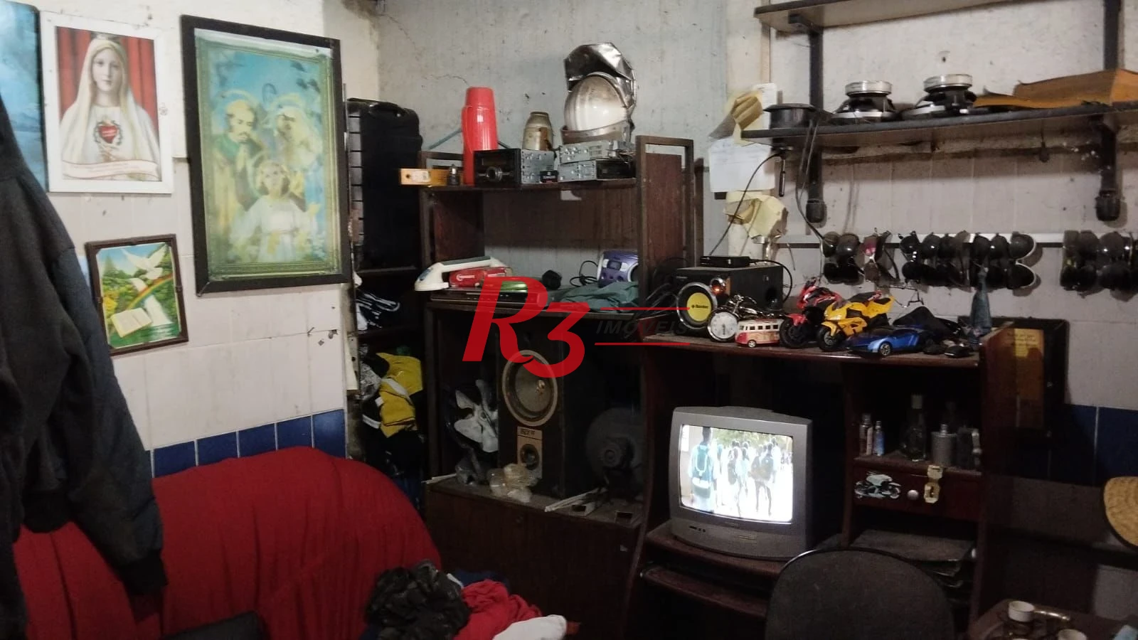 Galpão à venda, 170 m² por R$ 350.000,00 - Paquetá - Santos/SP