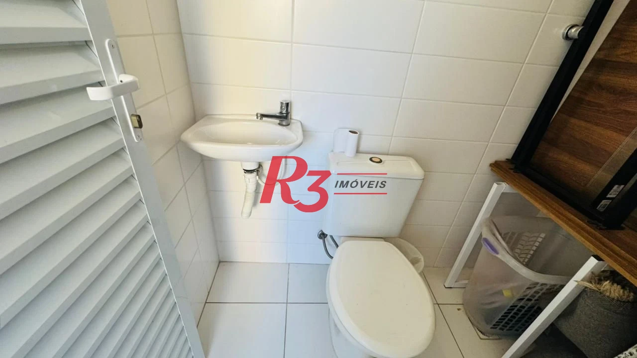Casa, 300 m² - venda por R$ 1.990.000,00 ou aluguel por R$ 10.200,01/mês - Embaré - Santos/SP