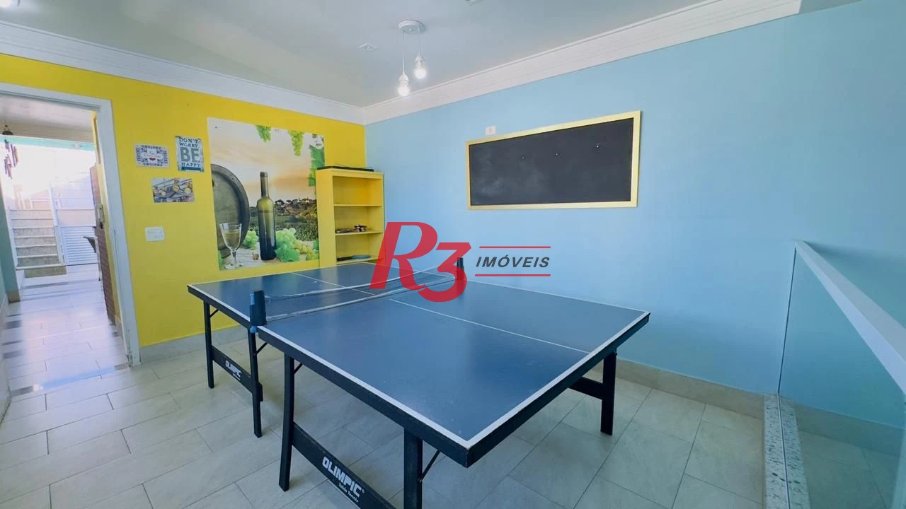 Casa, 300 m² - venda por R$ 1.990.000,00 ou aluguel por R$ 10.200,01/mês - Embaré - Santos/SP