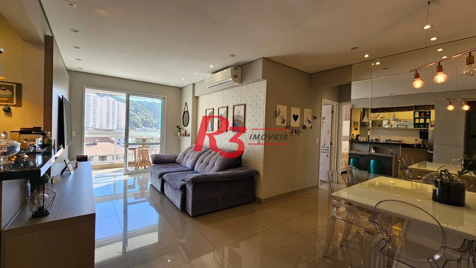 Apartamento com 2 dormitórios à venda, 85 m² por R$ 929.000,00 - Marapé - Santos/SP