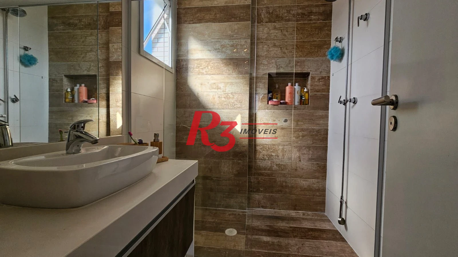 Apartamento com 2 dormitórios à venda, 85 m² por R$ 929.000,00 - Marapé - Santos/SP