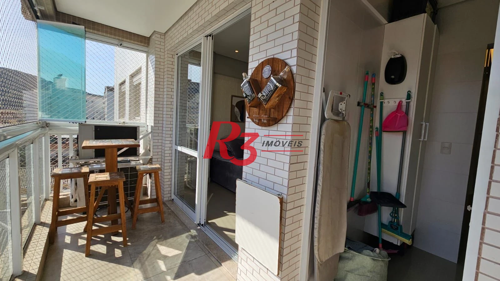 Apartamento com 2 dormitórios à venda, 85 m² por R$ 929.000,00 - Marapé - Santos/SP