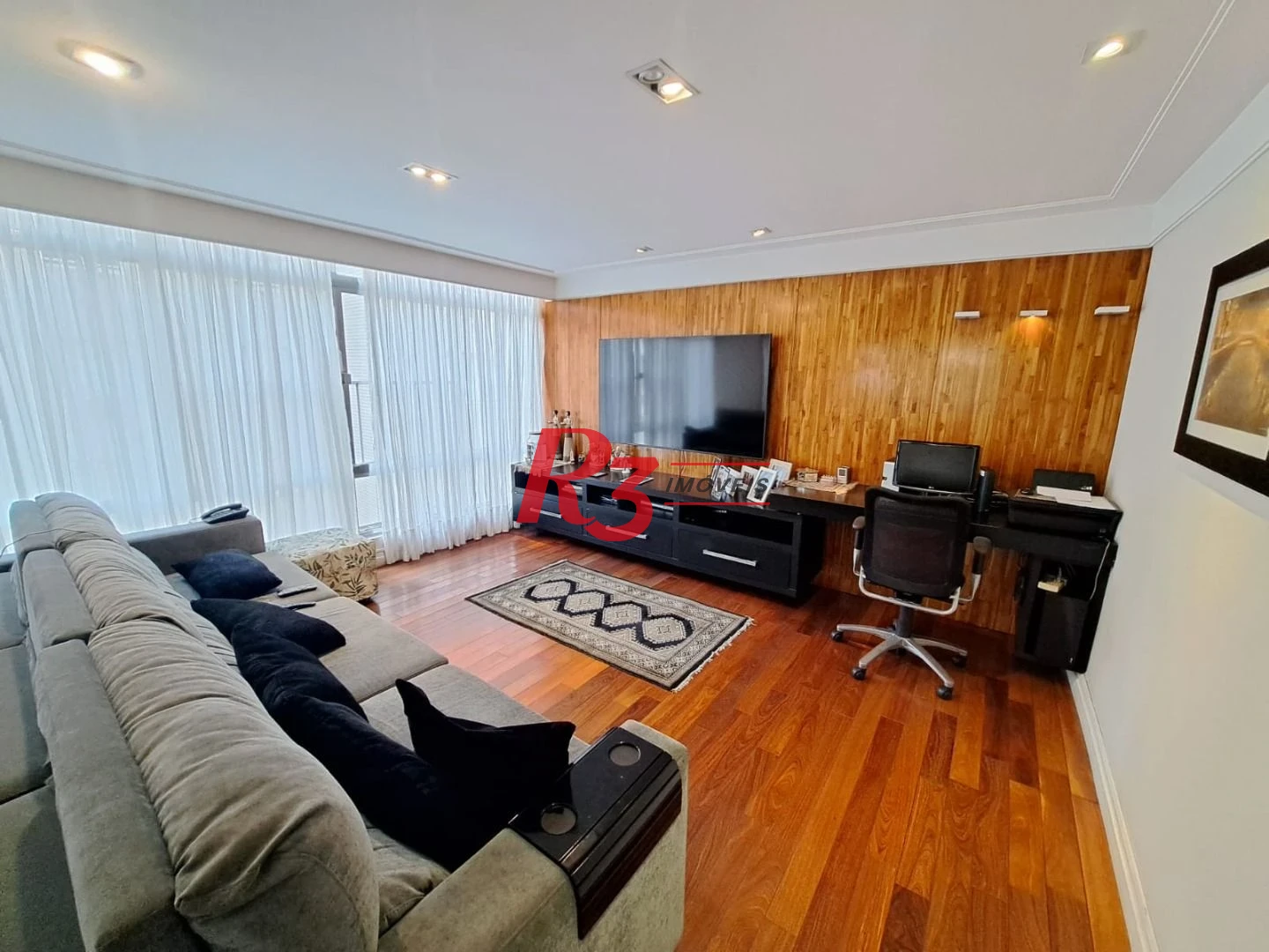 Apartamento com 3 dormitórios à venda, 296 m² por R$ 1.610.000,00 - Gonzaga - Santos/SP