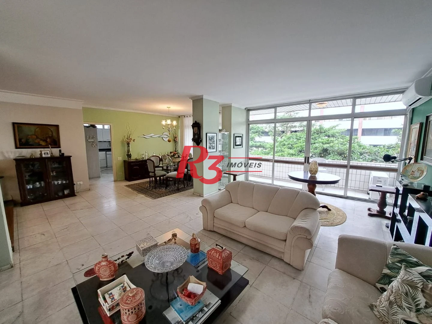 Apartamento com 3 dormitórios à venda, 296 m² por R$ 1.610.000,00 - Gonzaga - Santos/SP