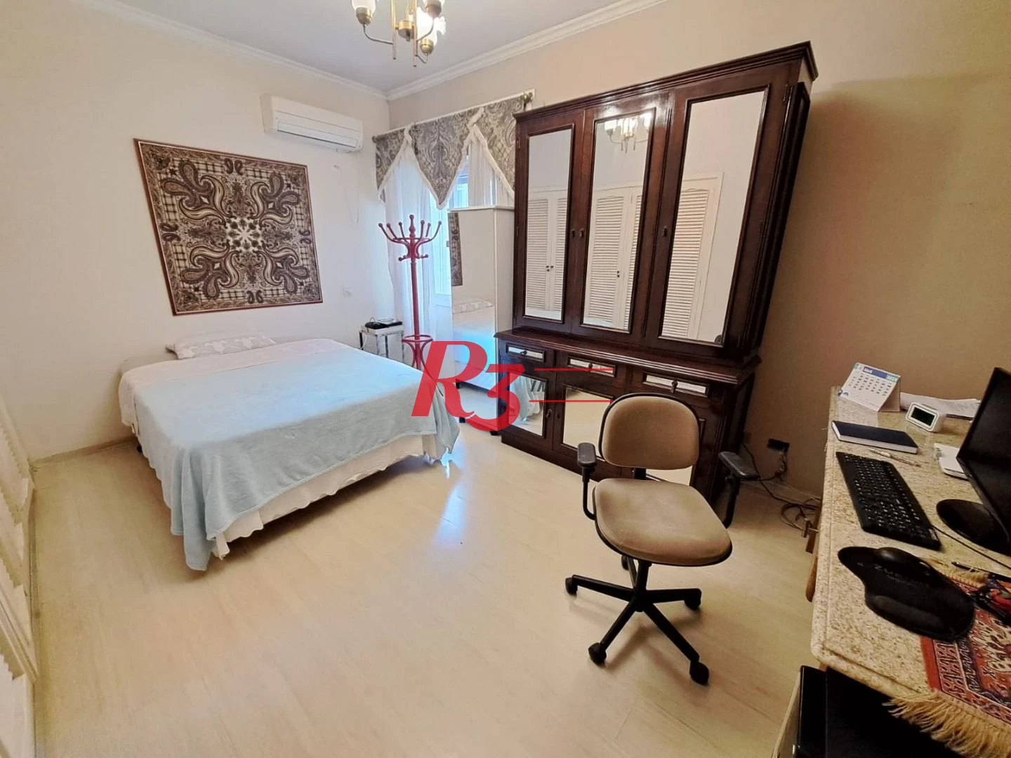 Apartamento com 3 dormitórios à venda, 296 m² por R$ 1.610.000,00 - Gonzaga - Santos/SP