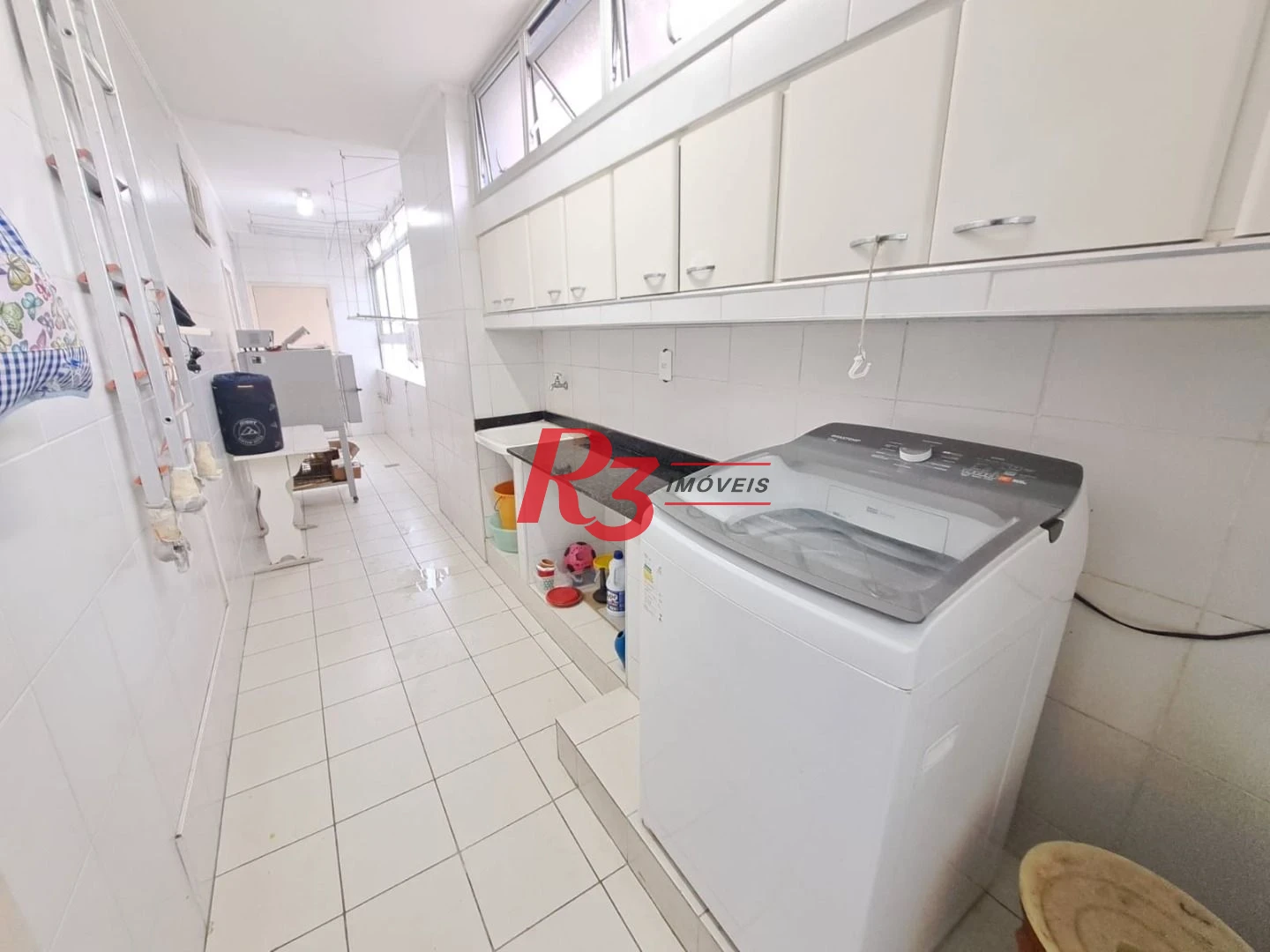 Apartamento com 3 dormitórios à venda, 296 m² por R$ 1.610.000,00 - Gonzaga - Santos/SP
