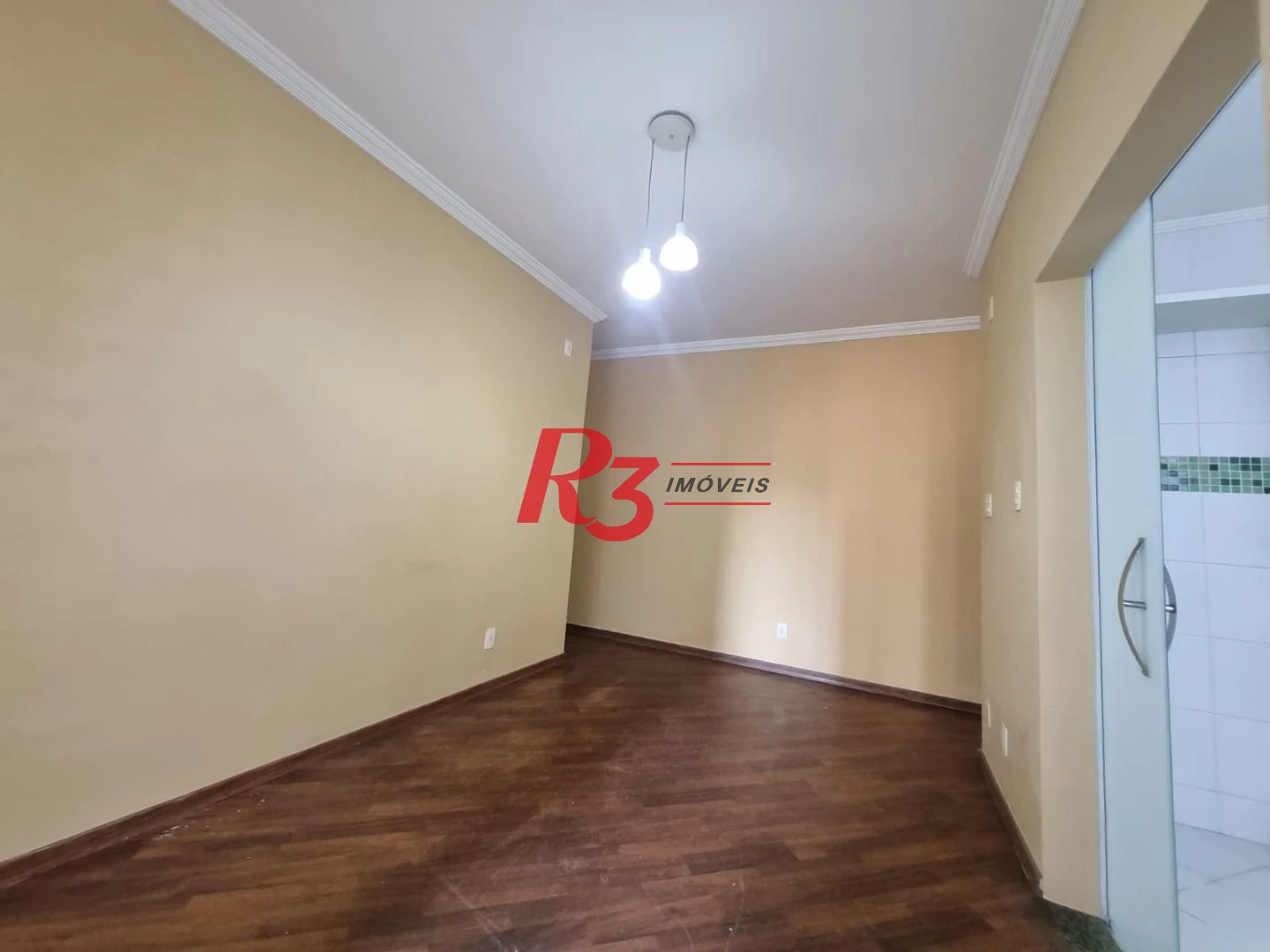 Apartamento com 2 dormitórios à venda, 80 m² por R$ 417.000,00 - Boqueirão - Santos/SP