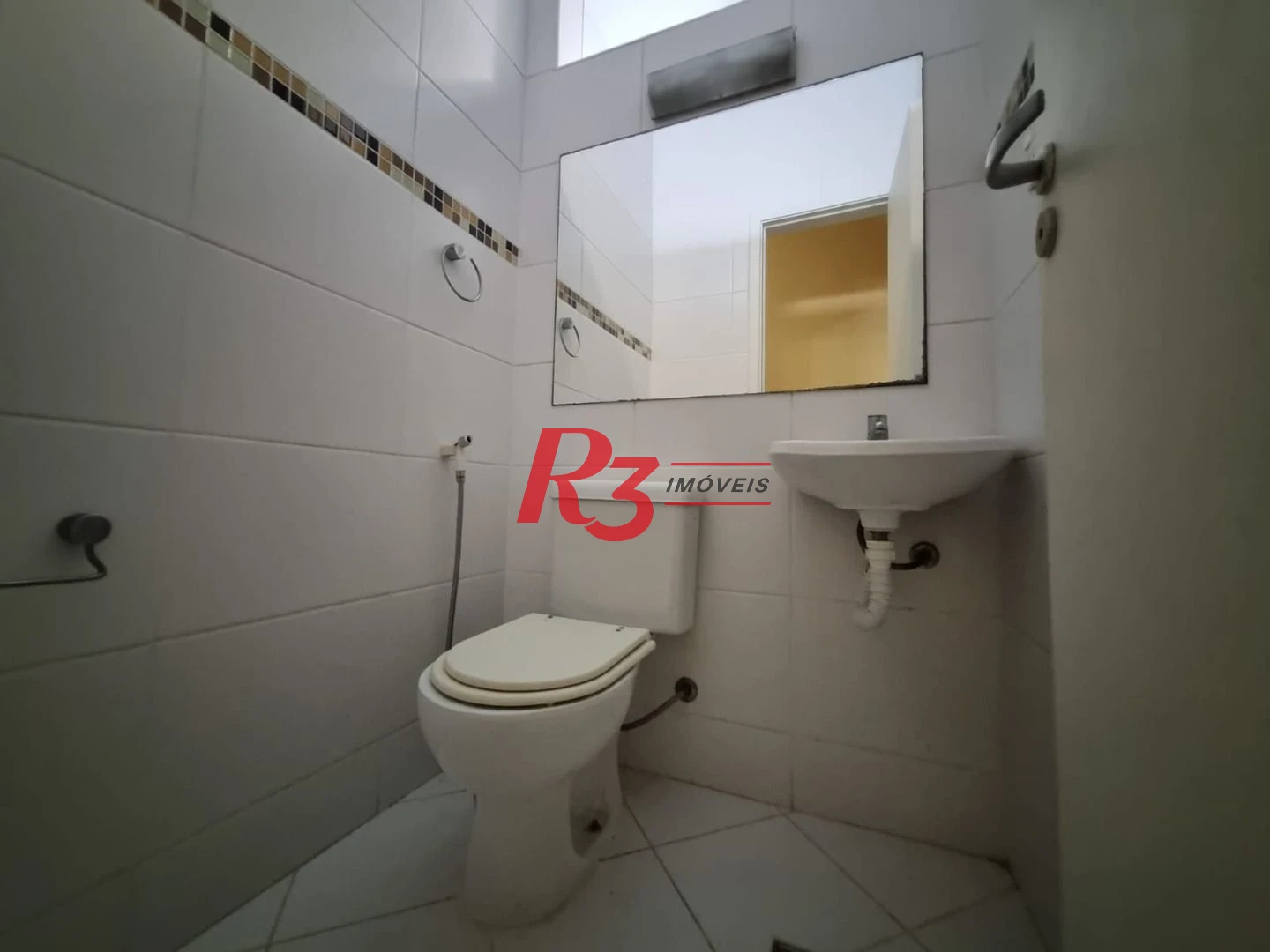 Apartamento com 2 dormitórios à venda, 80 m² por R$ 417.000,00 - Boqueirão - Santos/SP