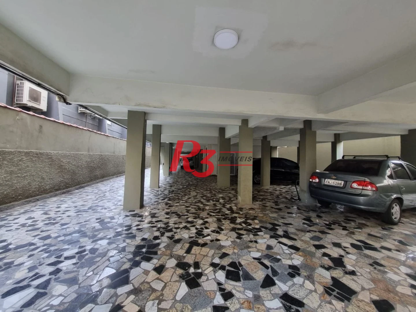 Apartamento com 2 dormitórios à venda, 80 m² por R$ 417.000,00 - Boqueirão - Santos/SP