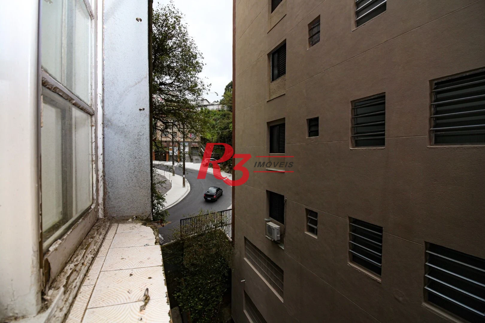 Apartamento com 2 dormitórios à venda, 70 m² por R$ 290.000,00 - José Menino - Santos/SP