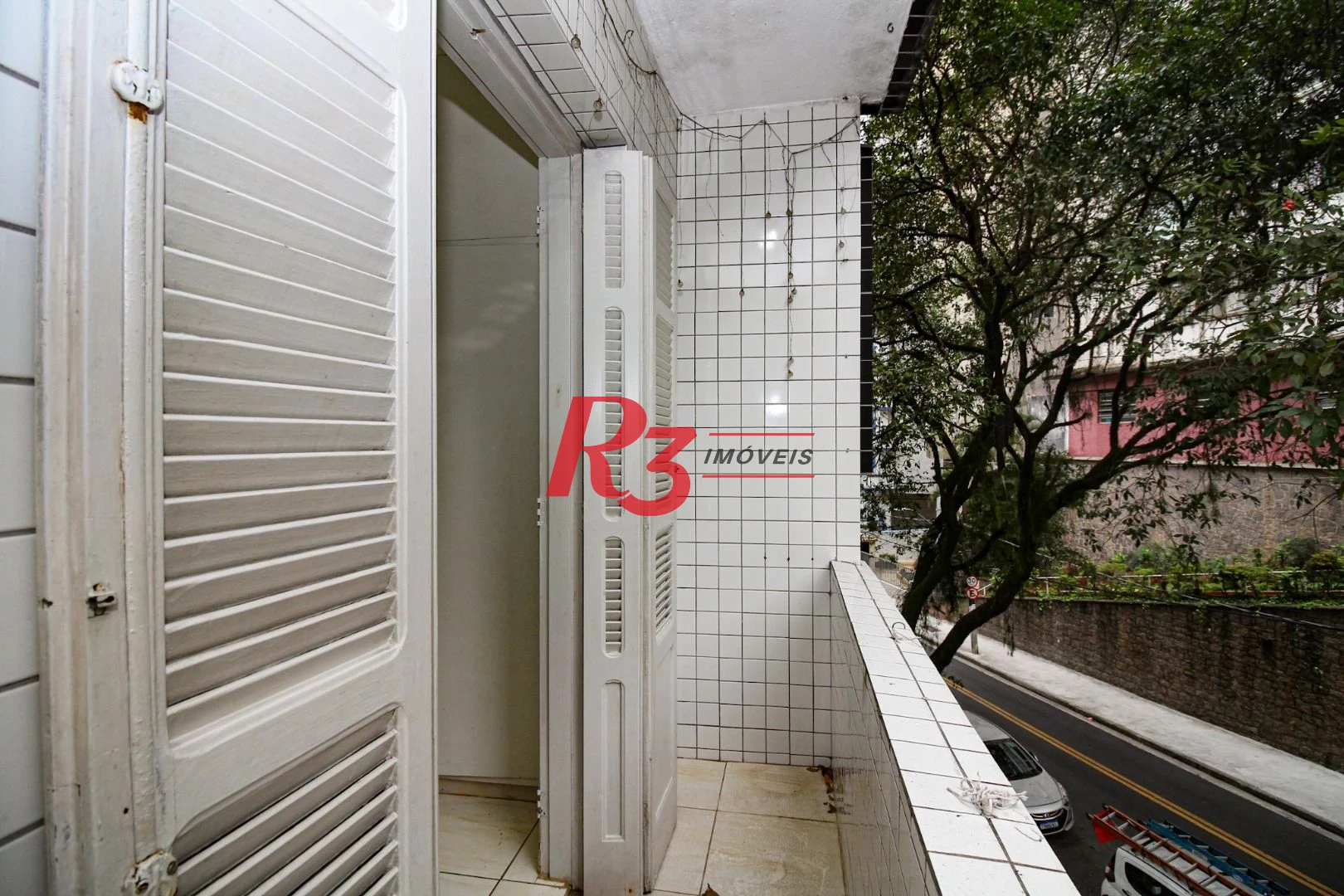 Apartamento com 2 dormitórios à venda, 70 m² por R$ 290.000,00 - José Menino - Santos/SP