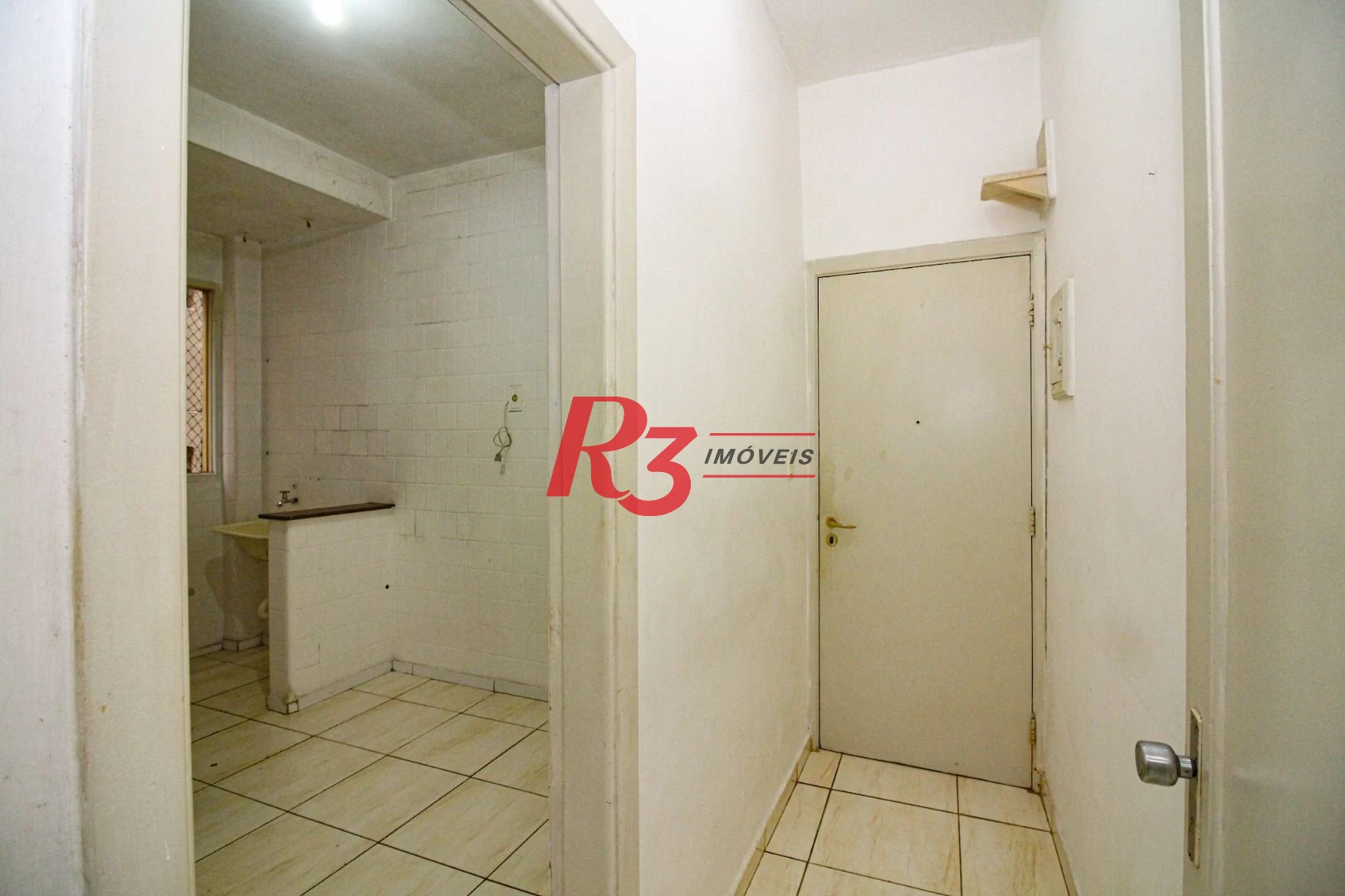 Apartamento com 2 dormitórios à venda, 70 m² por R$ 290.000,00 - José Menino - Santos/SP
