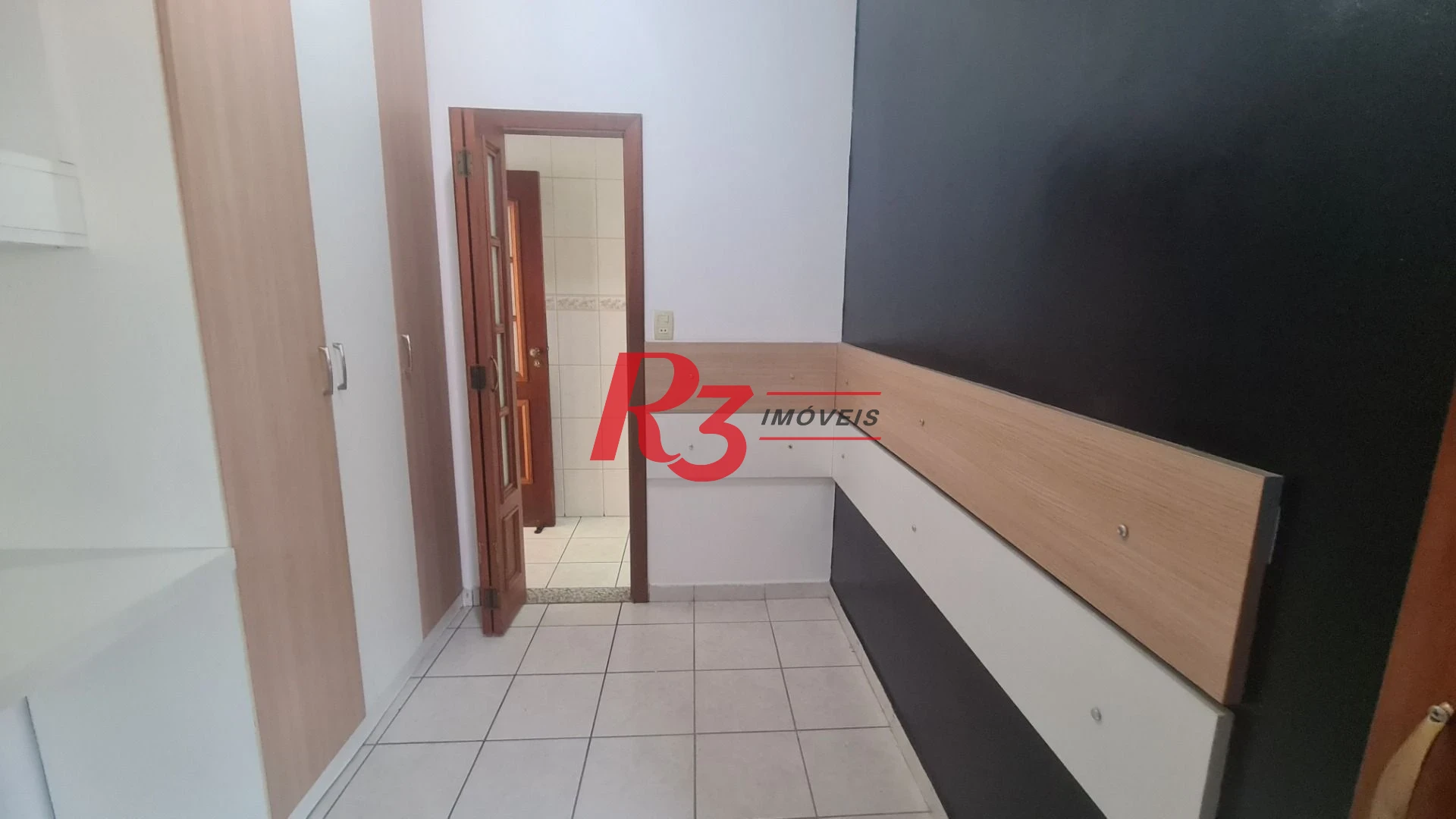 Apartamento com 2 dormitórios à venda, 91 m² por R$ 590.000,00 - Campo Grande - Santos/SP
