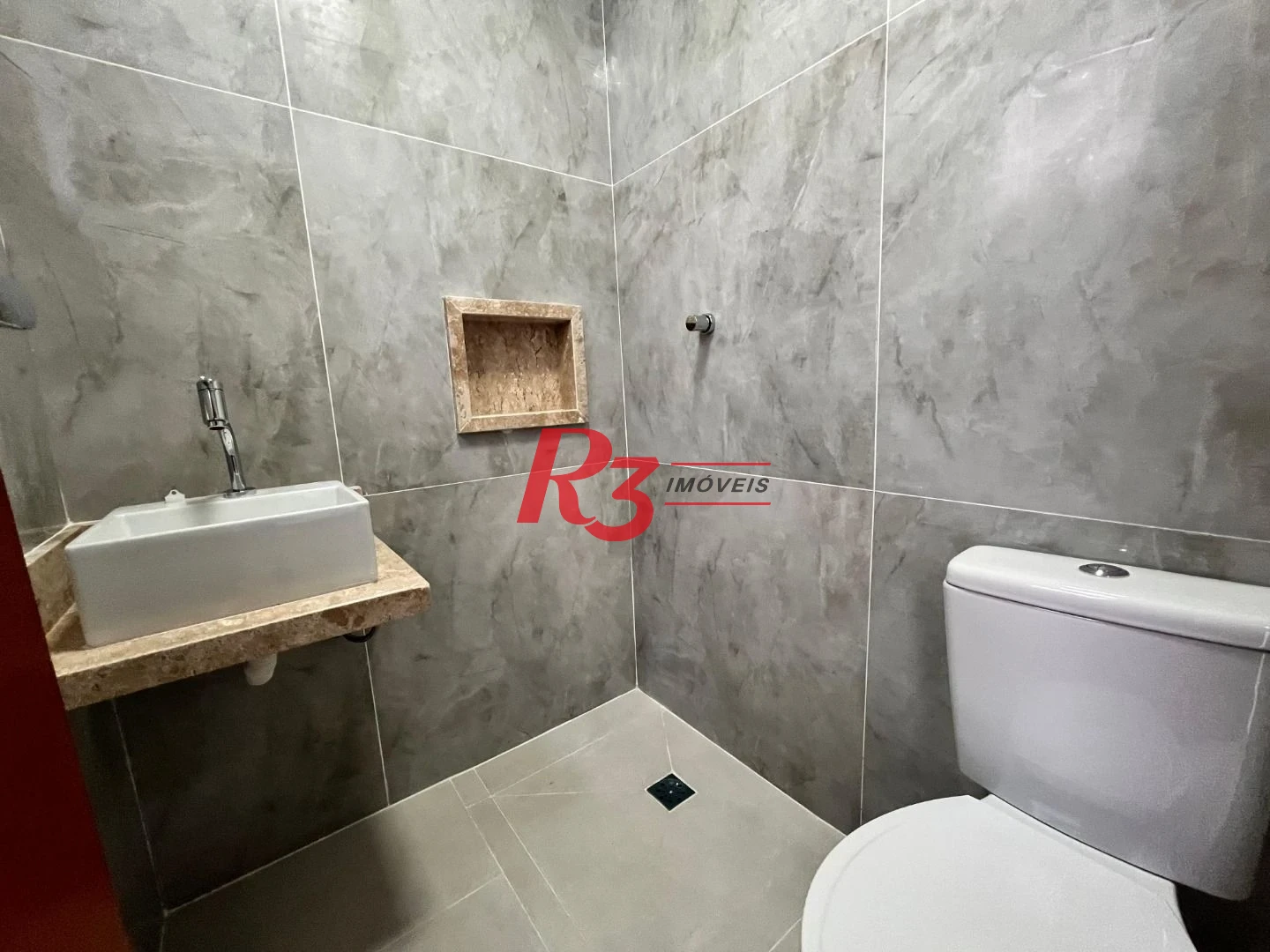 Casa com 3 dormitórios à venda, 115 m² por R$ 1.290.000,00 - Embaré - Santos/SP