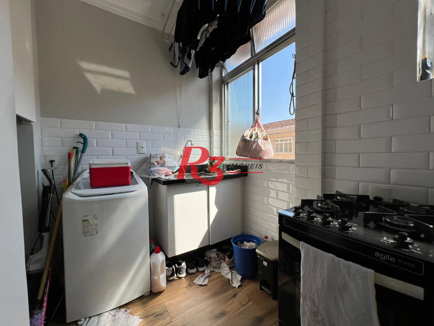 Apartamento com 2 dormitórios à venda, 77 m² por R$ 370.000,00 - Aparecida - Santos/SP