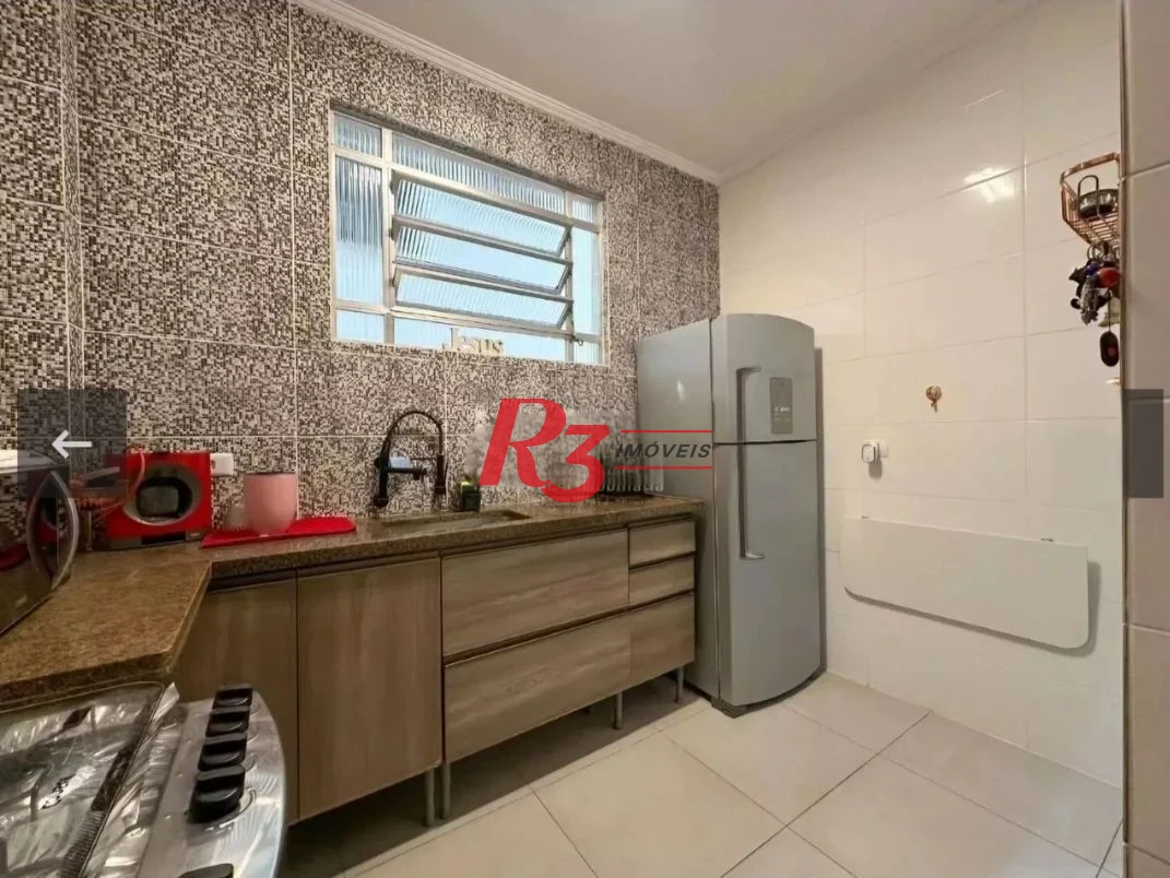 Apartamento com 2 dormitórios à venda, 66 m² por R$ 490.000,00 - Embaré - Santos/SP