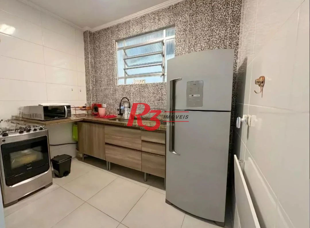 Apartamento com 2 dormitórios à venda, 66 m² por R$ 490.000,00 - Embaré - Santos/SP