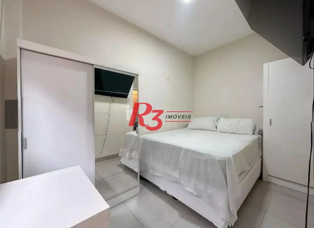 Apartamento com 2 dormitórios à venda, 66 m² por R$ 490.000,00 - Embaré - Santos/SP